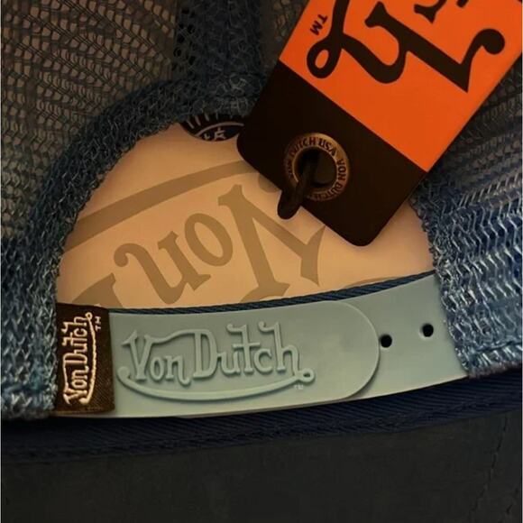 Von Dutch Blue Velvet Pink Yellow Logo Trucker Hat NWT - Picture 5 of 6